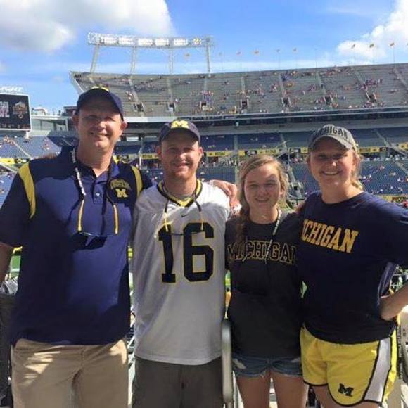 Meet your Posher, Ben - Picture 1 of 1